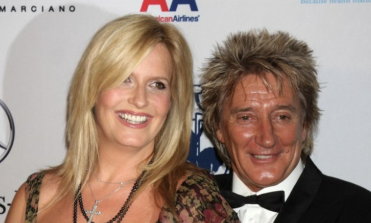 Rod Stewart's Wife Faces Body Shaming, Rockstar Husband Claps Back ...