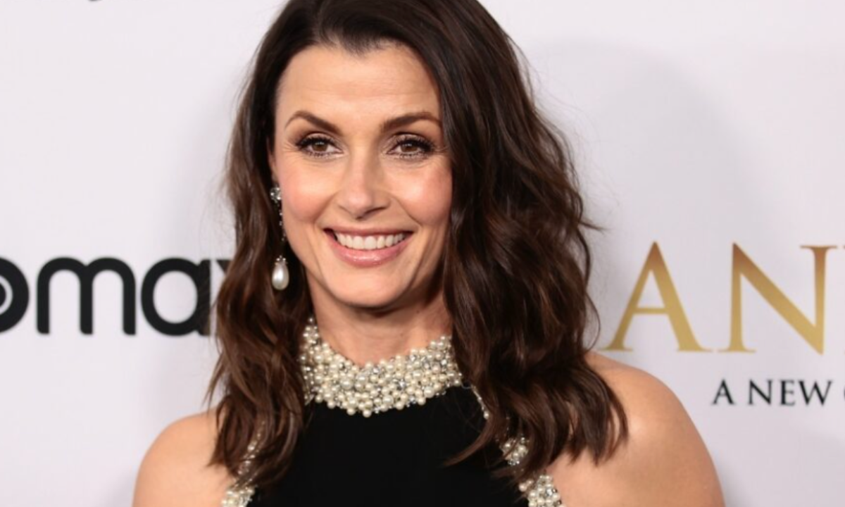 Bridget Moynahan Weds In Stunning Ceremony Years After Tom Brady Split Break Surge 1934