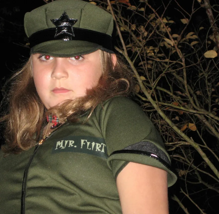 Gracie McGraw in an undated childhood photo. Years later, she would speak candidly about overcoming body-image struggles and become an outspoken advocate for self-acceptance, encouraging others to embrace themselves despite unrealistic beauty standards.