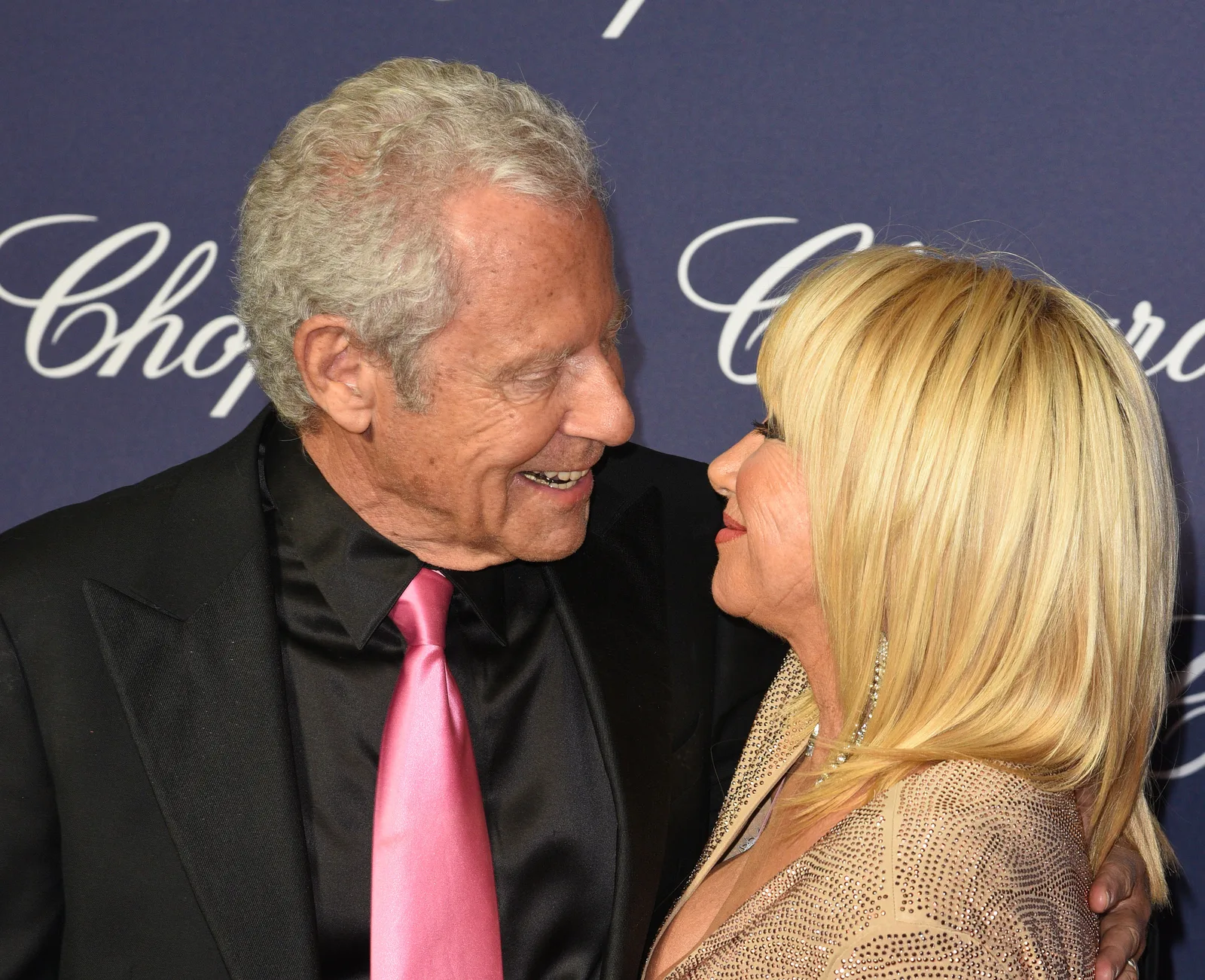Alan Hamel and Suzanne Somers arrive at the 28th Annual Palm Springs International Film Festival in Palm Springs, California, on January 2, 2017