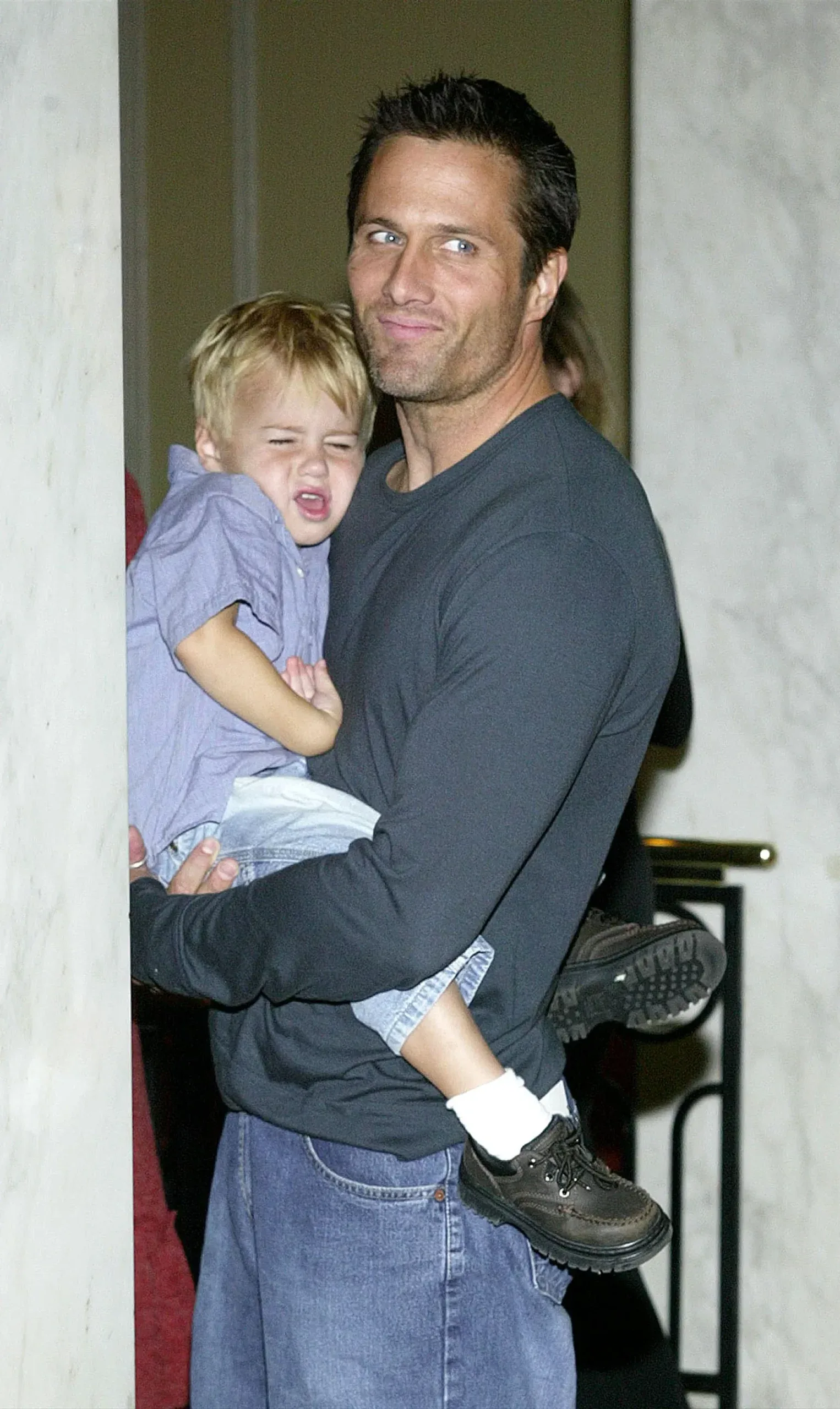 Rob Estes with his son, Mason, on October 13, 2002
