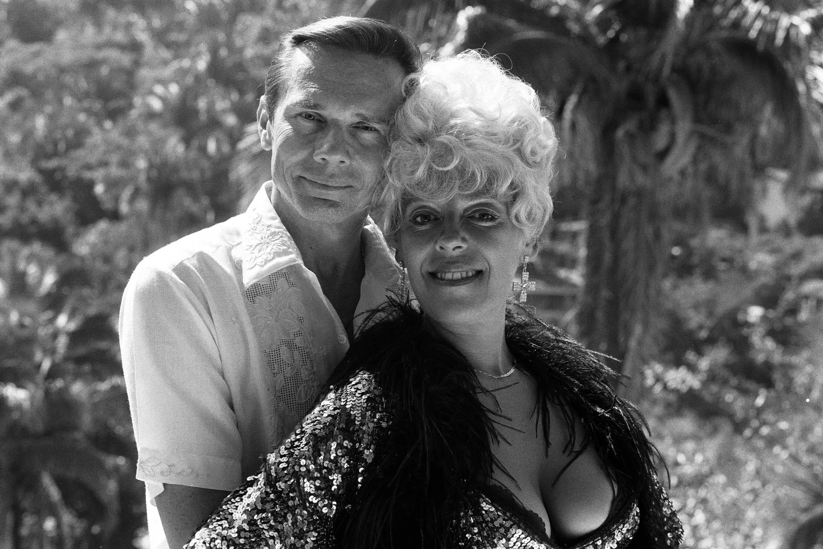 Julie Goodyear and Richard Skrob pose on January 14, 1986, in Puerto Vallarta, Mexico.