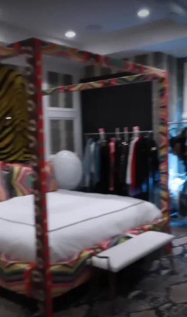 One fan previously reacted to the couple's unconventional bedroom style by joking, "You're telling me Blake sleeps in that bed?" The interiors offer an amusing contrast to Shelton's famously country surroundings.